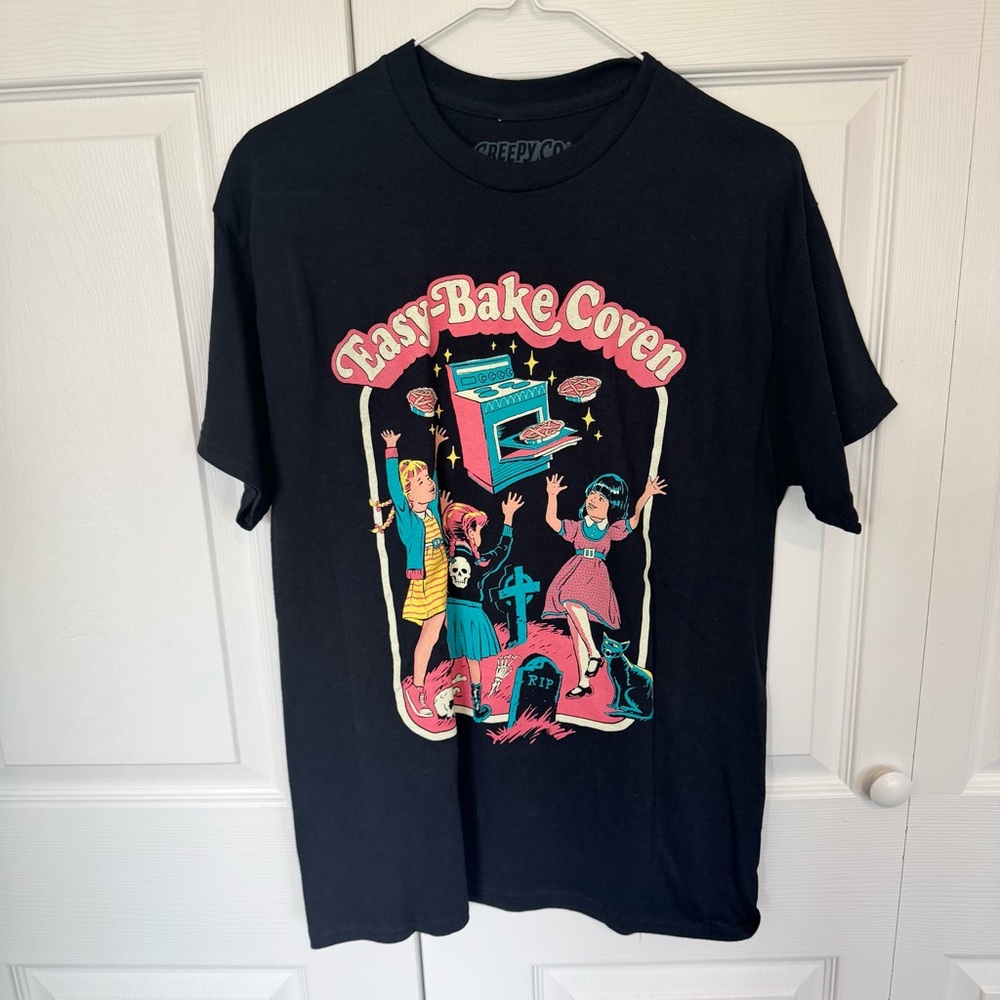 Steven Rhodes Creepy Co - Easy-Bake Coven T-shirt MEDIUM